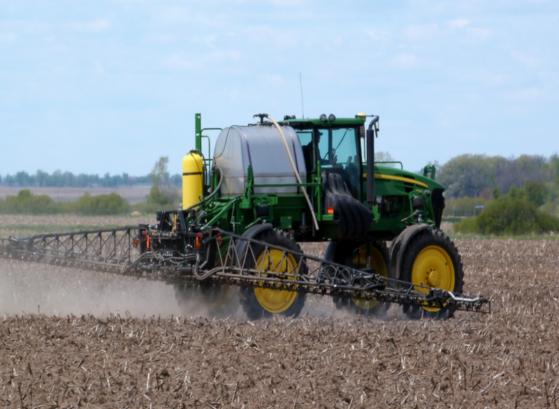 Herbizide Sprühen Acker Traktor Pestizide Gift